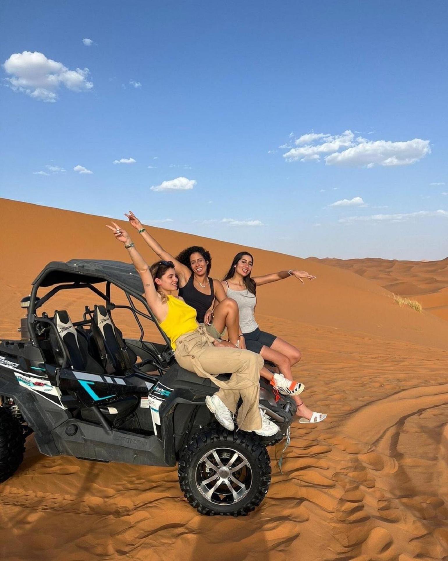 梅尔祖卡 Sahara Starlight Camp酒店 外观 照片